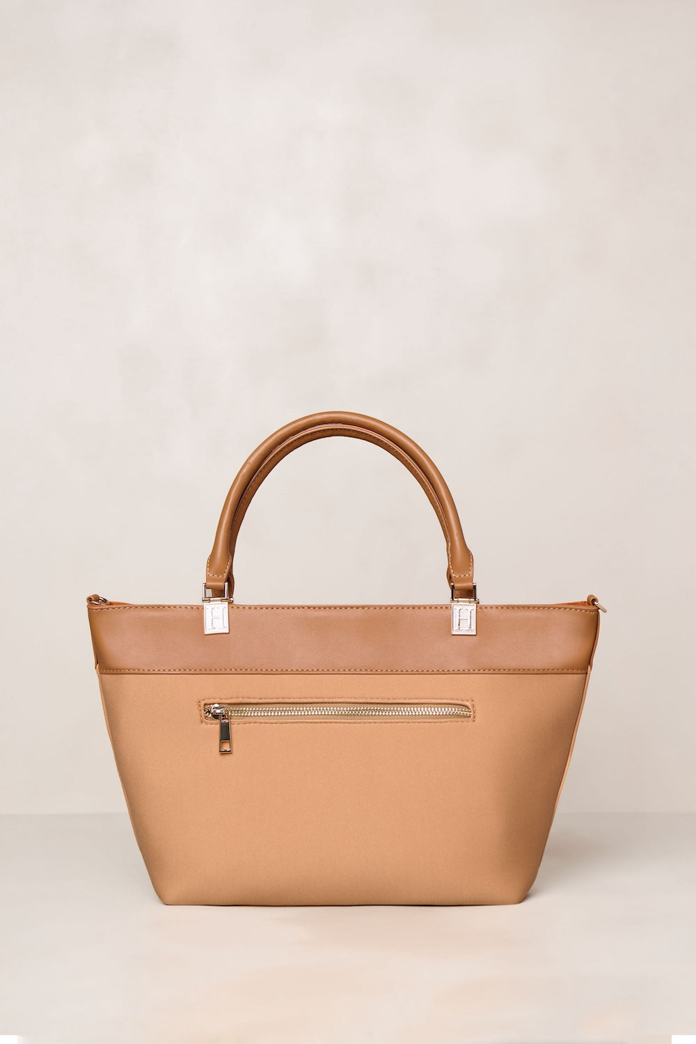 Tan tote bag with zipper