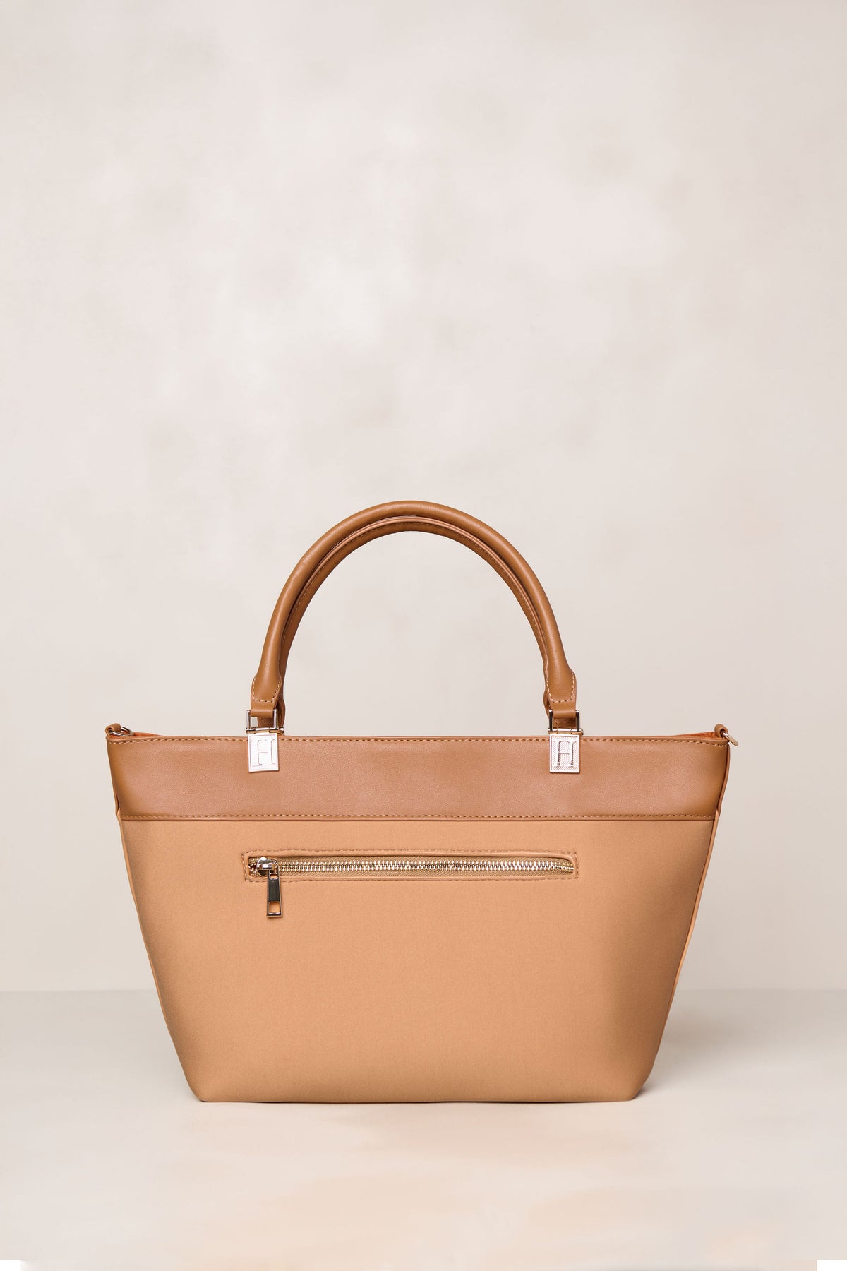 Tan tote bag with zipper