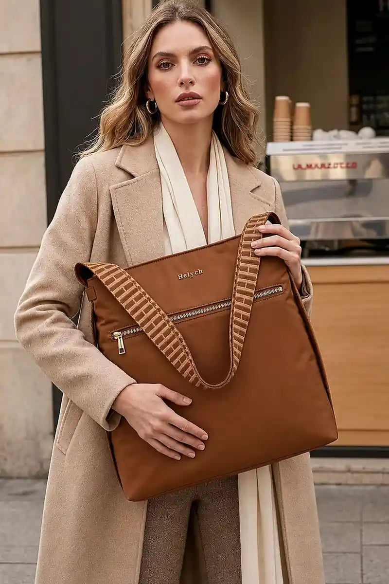 Everyday: Heiych bag in use